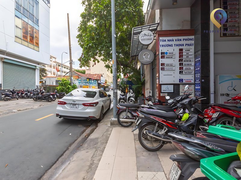 Tòa nhà 25A Mai Thị Lựu